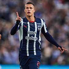 El mediocampista colombiano Nelson Deossa, tuvo un partido redondo ante el Dortmund, tanto en ofensiva y ayudando en la defensa.