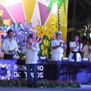 Alfredo “El Pulpo” recibe Medalla al Mérito Ciudadano 2025 en la Feria de Ciudad del Carmen