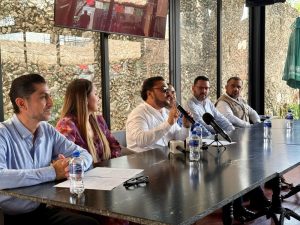 Autoridades y expertos presentan el Congreso de Educación Financiera para la salud mental en rueda de prensa en Estación 47.