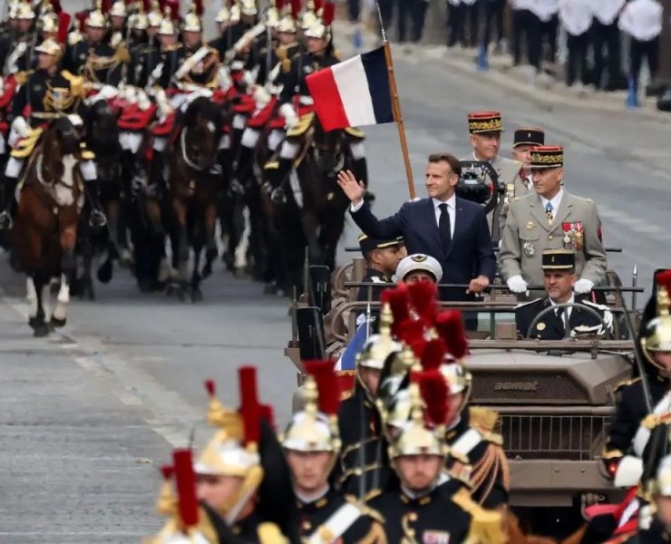 Francia exhibe su fuerza militar en el Desfile del Día de la Bastilla