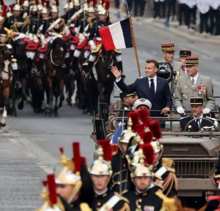 Francia exhibe su fuerza militar en el Desfile del Día de la Bastilla