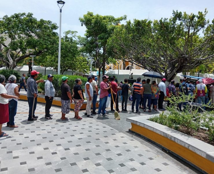 Sumisión y conveniencia llevan al país a la quiebra