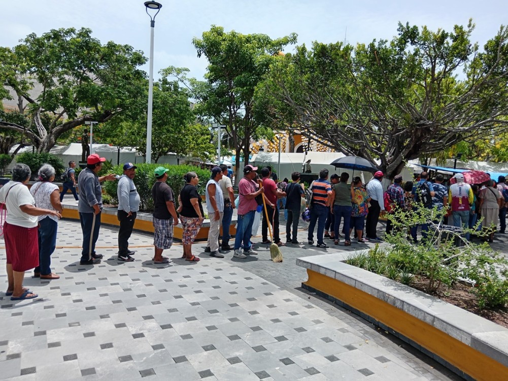 Sumisión y conveniencia llevan al país a la quiebra
