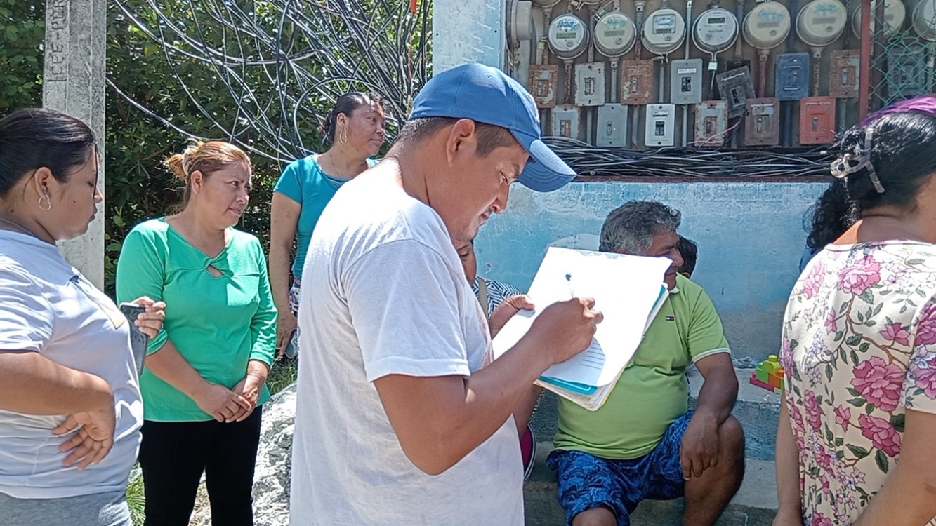 Vecinos del asentamiento Nueva Venecia solicitan regularización de sus predios