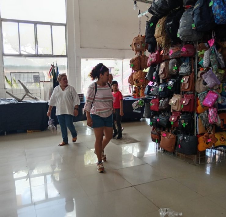 Ventas de un 35% superior a lo que esperaban los comerciantes de la Nave Canaco