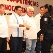 Impulsan profesionalización de elementos policiacos en Tabasco