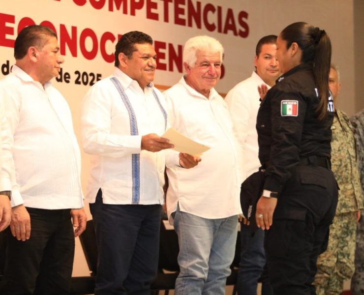 Impulsan profesionalización de elementos policiacos en Tabasco