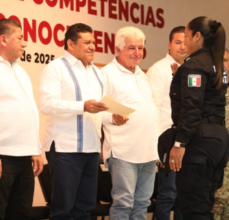 Impulsan profesionalización de elementos policiacos en Tabasco