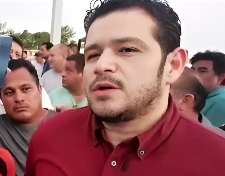 Taxistas liberan bloqueo del puente Zacatal