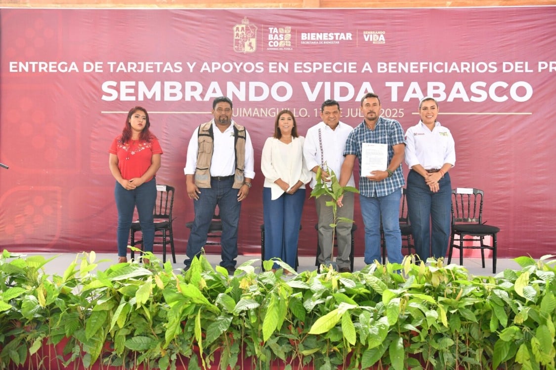 Javier May refuerza atención en comunidades rurales de Tabasco