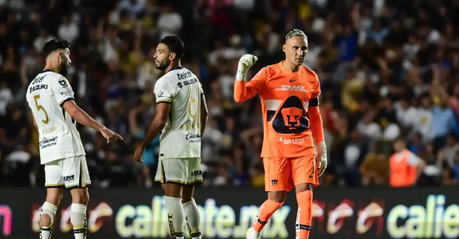 Keylor Navas debutó con el pie derecho y Pumas sumó sus primeros puntos