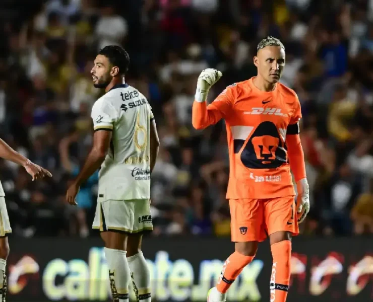Keylor Navas debutó con el pie derecho y Pumas sumó sus primeros puntos
