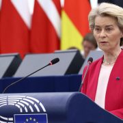 La UE lanza advertencia a Trump por aranceles