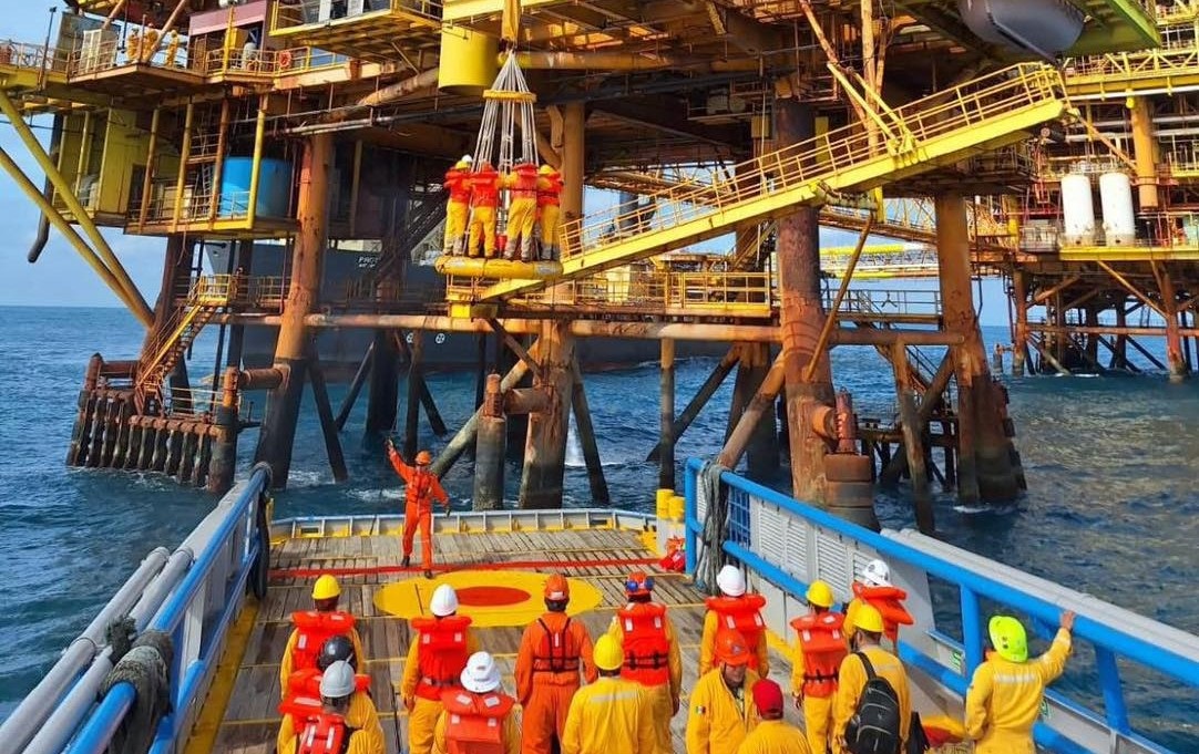 Sumisión y conveniencia llevan al país a la quiebra