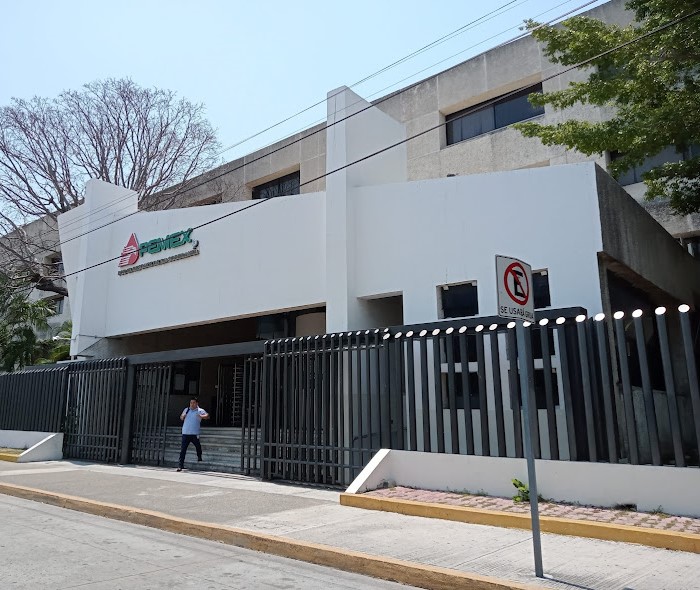 Reestructuración de personal en Pemex solo en el área administrativa