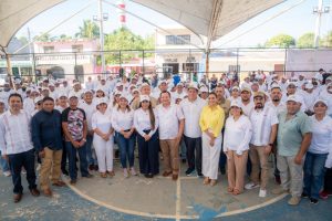 Gobernador Joaquín Díaz Mena anunció que su administración llevará a cabo una campaña de promoción de turismo comunitario en México y Europa, a fin de atraer más visitantes al Cuyo y otros puertos de Yucatán.