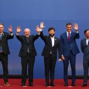 Presidentes progresistas se reúnen en Chile
