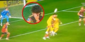 Para redondear una noche gris y obscura para el América, Igor Lichnovsky y Rodrigo Aguirre tuvieron un fuerte choque de cabezas, y ambos sangraron.