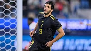 El delantero mexicano Raúl Jiménez sigue demostrando estar en un buen nivel, y fue quien consiguió el gol del empate ante Estados Unidos.