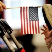 ¡Golpe judicial a Trump! Rechazan eliminar la ciudadanía por nacimiento