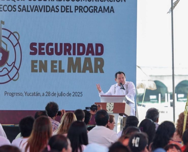 Respaldan a pescadoras y pescadores de Progreso con equipamiento histórico