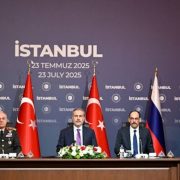 Rusia y Ucrania pactan histórico intercambio