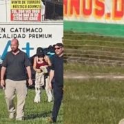 Salma Hayek y Angelina Jolie sorprenden con su visita a Catemaco