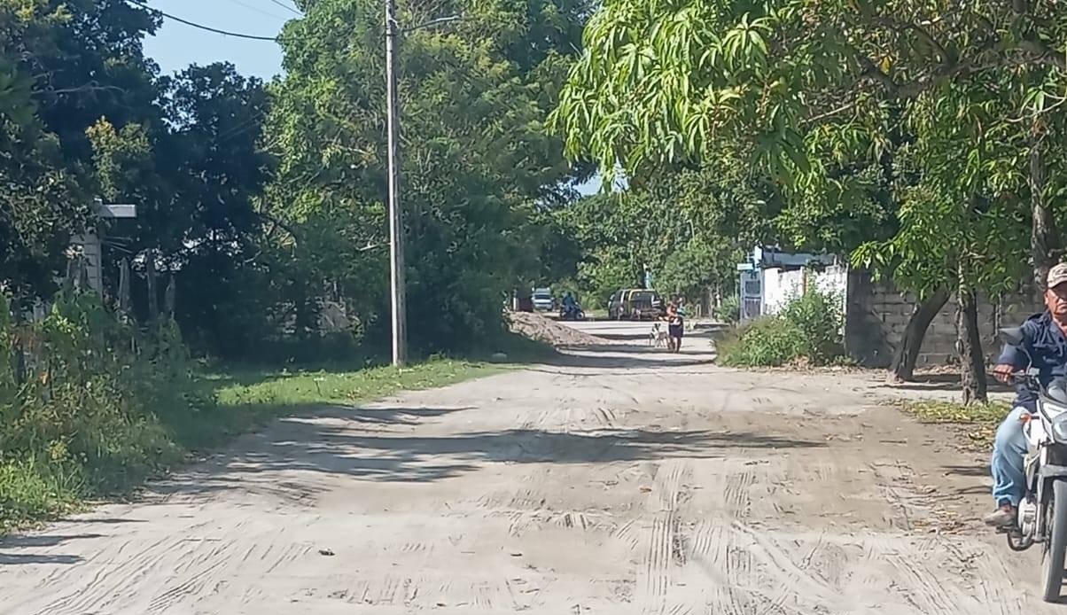 Familias de Atasta carecen de agua potable