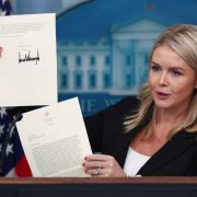 Trump difunde cartas sobre aranceles