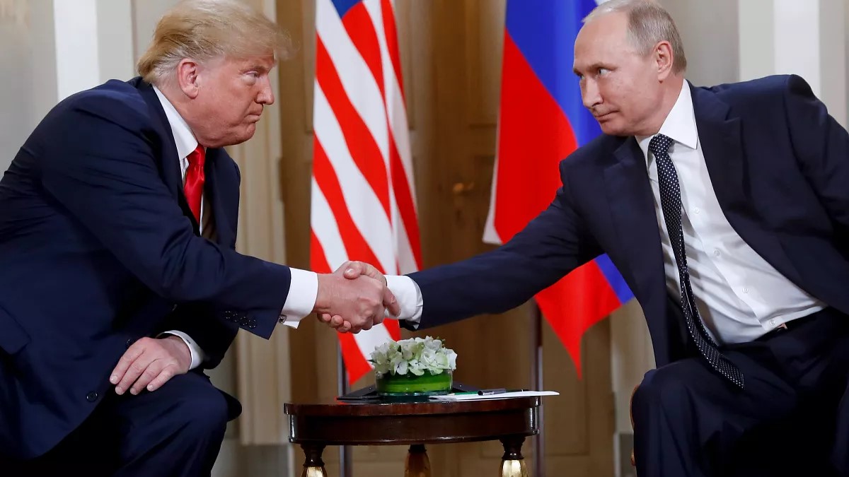 Trump y Putin concuerdan en mantener canales diplomáticos abiertos