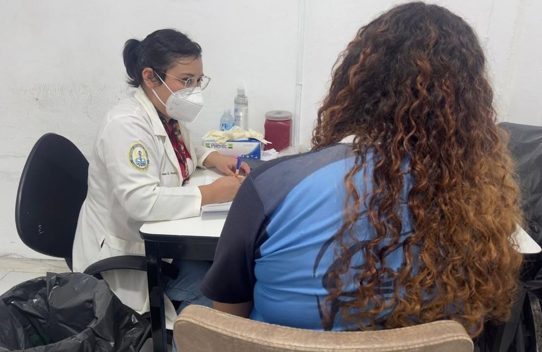 Vacunarán a mujeres embarazadas contra la tos ferina