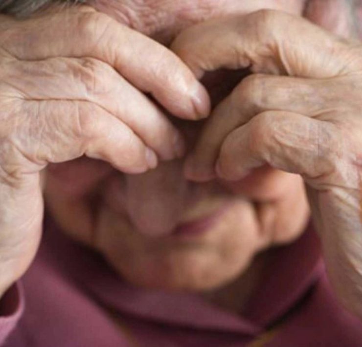 Violencia familiar Hijo agrede a su madre