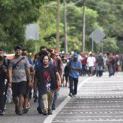 Aumenta número de migrantes deportados; Sheinbaum anuncia refuerzo de protección consular