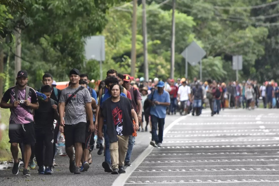 Aumenta número de migrantes deportados; Sheinbaum anuncia refuerzo de protección consular