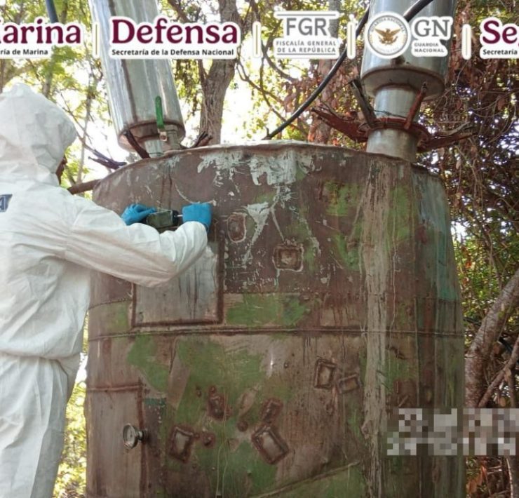 Refuerzan operativos contra metanfetaminas en Sinaloa: Marina localiza laboratorios y evita distribución masiva de droga