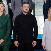 Zelenski exige en Roma duplicar fondos para drones en la guerra