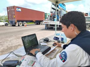 Personal de la SICT y Guardia Nacional supervisa terminales y unidades para garantizar un viaje seguro a los pasajeros.
