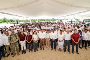 Especies nativas como flor de mayo, chaká y balché fueron sembradas para revitalizar el entorno y preservar la herencia maya.