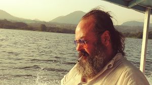 El puerto de Progreso fue escenario donde falleció reconocido poeta y promotor cultural, dejando un vacío en la literatura mexicana.