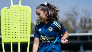 Bruna Vilamala se estrenó como jugadora azulcrema, marcando el definitivo 11-0 ante el Querétaro femenil.