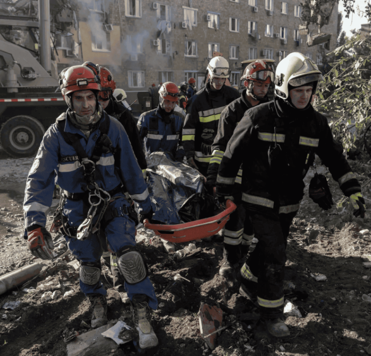 Bombardeo ruso en Kiev deja al menos 18 muertos