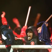 Brutal violencia en la Copa Sudamericana deja imágenes desgarradoras