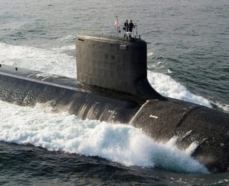 Trump despliega submarinos nucleares cerca de Rusia como "Prevención"