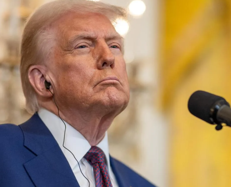 Trump justifica envío de submarinos a las cercanías de Rusia