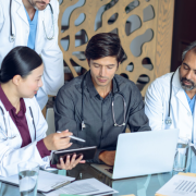 Hospital es multado en Tailandia por no deshacerse correctamente de su basura