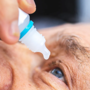 Crean una 'cura' para la hipermetropía, un problema que no permite ver de cerca