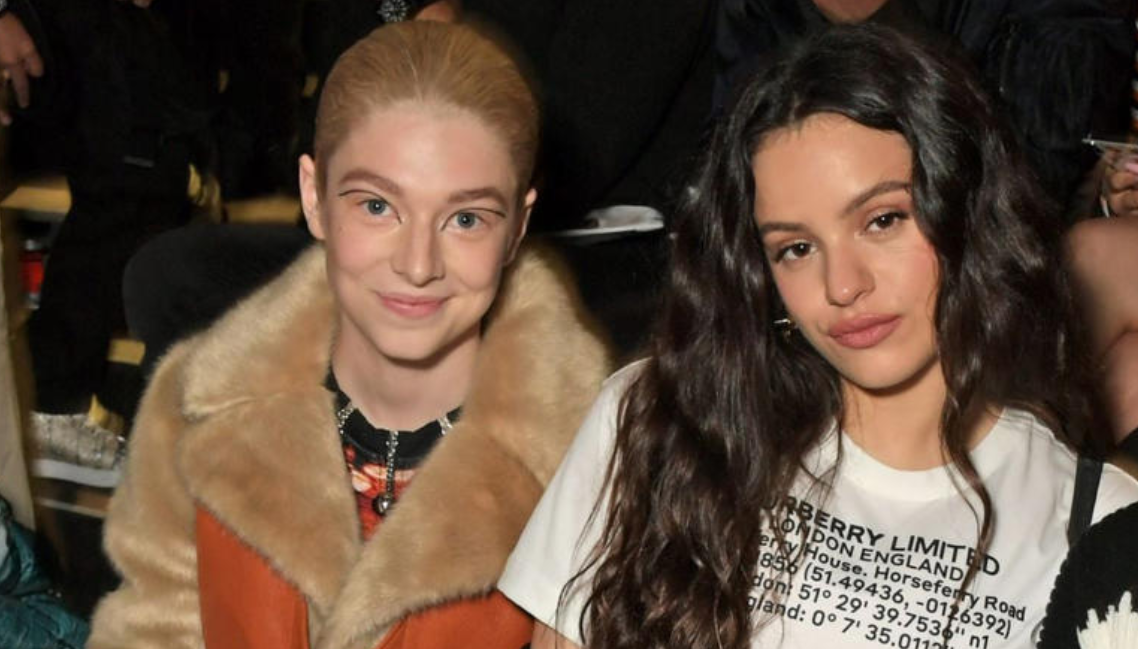 Rosalía revela su romance con Hunter Schafer y los fans de ambos estallan