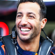 Daniel Ricciardo termina en el hospital por un gran accidente