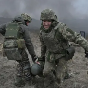 Ucrania presiona a tropas Rusas para que retrocedan del frente de batalla