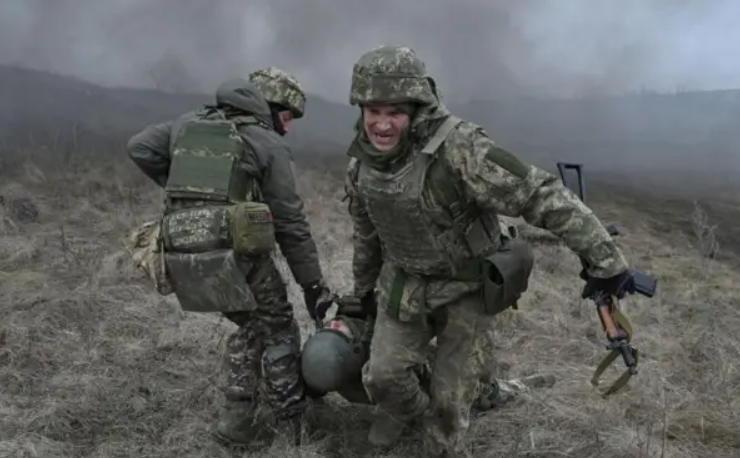 Ucrania presiona a tropas Rusas para que retrocedan del frente de batalla